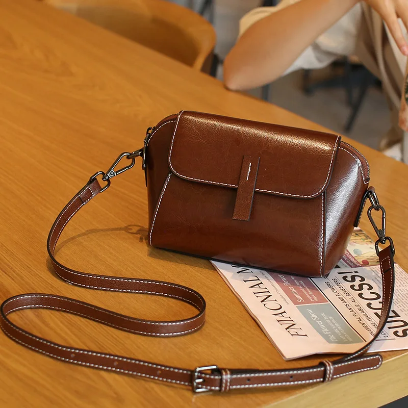Women's Small Phone Bag Fashionable Oil Wax Cowhide Leather Handbag Versatile and Simple Shoulder Bag High Quality Crossbody Bag - Image 3